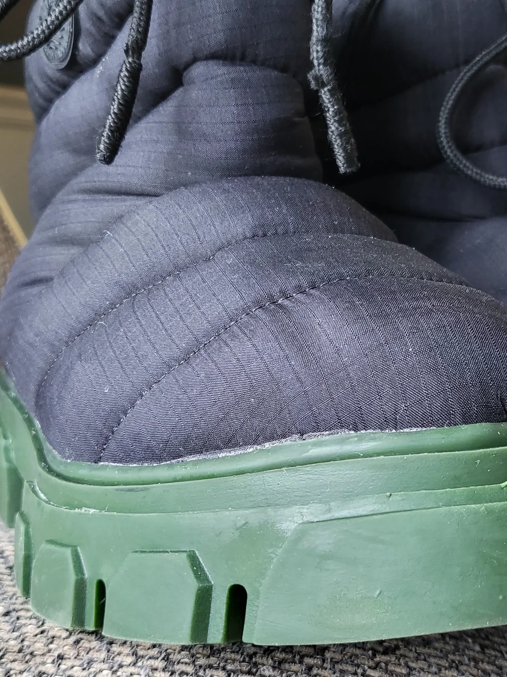 FARM Rio sleek quilted